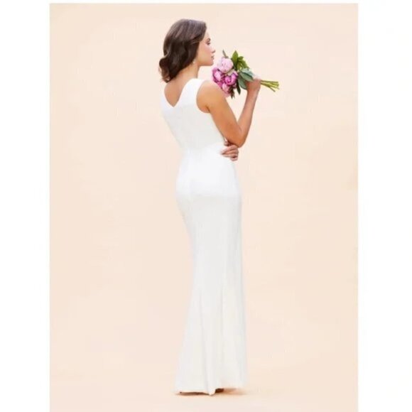 DRESS THE POPULATION Sandra Plunge Crepe Trumpet Gown in Off White Size Medium - Picture 15 of 15